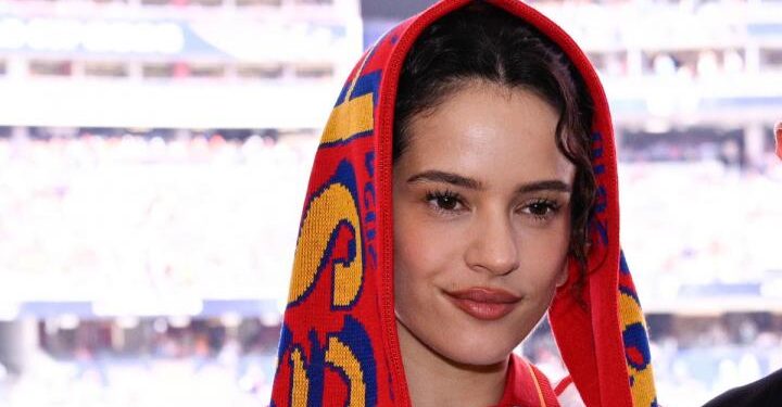 Rosalía pidió disculpas tras la polémica por un posteo contra Argentina: «Mala mía»