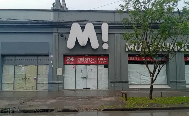 Musimundo cerró sus locales en Formosa y dejó a más de 30 trabajadores sin empleo