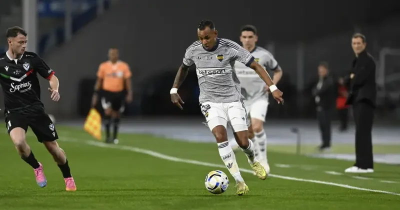 Boca eliminó a Vélez por penales y avanzó a cuartos de la Copa Argentina